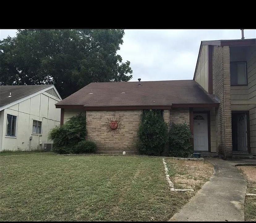 1st image of 6717 Woodhue Dr #B
