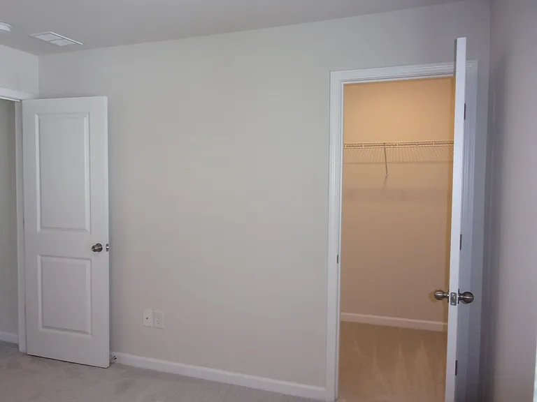 812 Wood Village Dr — Photo 26