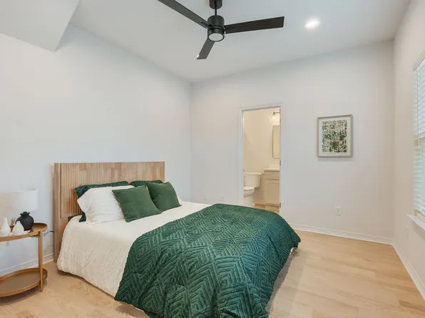 2108 Crest St, College Station, TX 77840