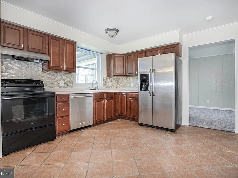 107 Washington Ave — Photo 18