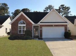 5135 Long Pointe Rd, Wilmington, NC 28409