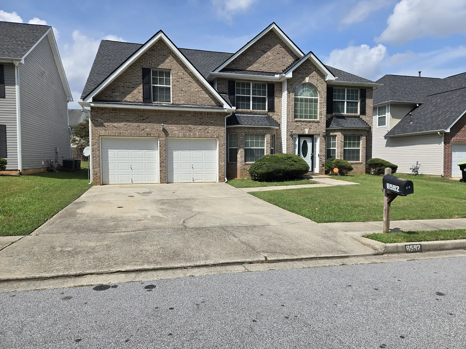 4 bed, 3162 sqft, $2,200 — Photo 4