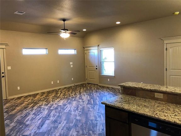 3rd image of 309 Amethyst Ct