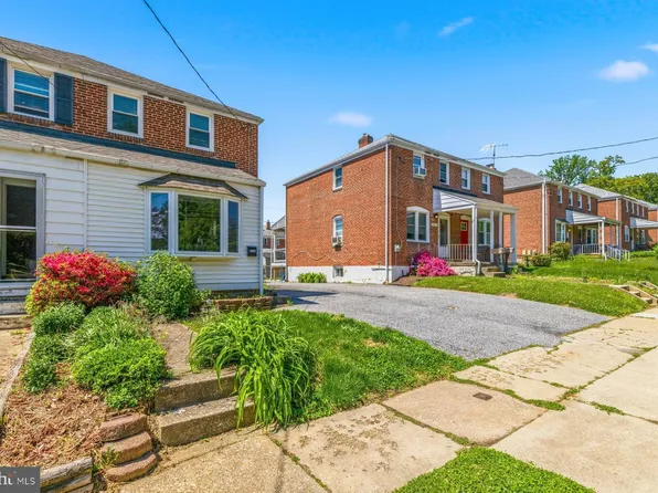 8530 Oakleigh Rd, Parkville, MD 21234