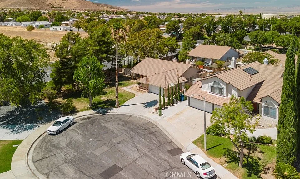 4831 Cocina Ln