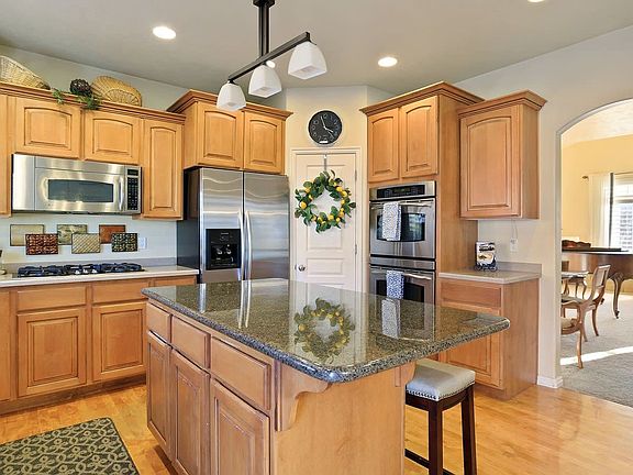 4th image of 4230 W Sandalwood Dr