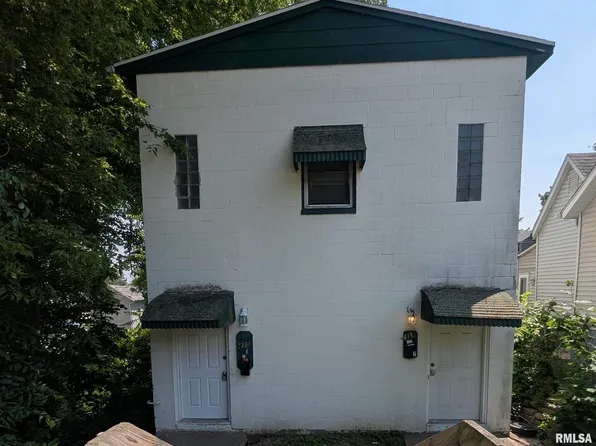 413 E 9th St, Davenport, IA 52803