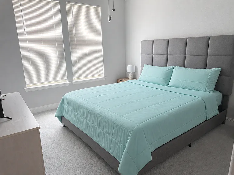 1012 Bessie Dr — Photo 3