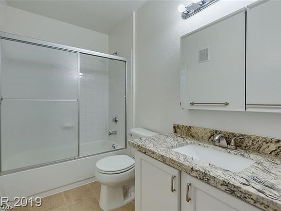 4th image of 3035 Casey Dr Unit 204