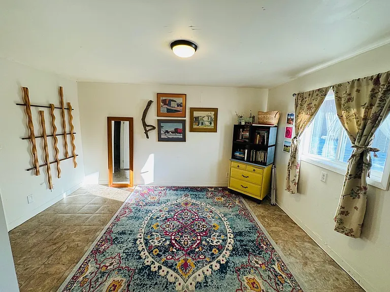 716 Blaine Ave #2 — Photo 6