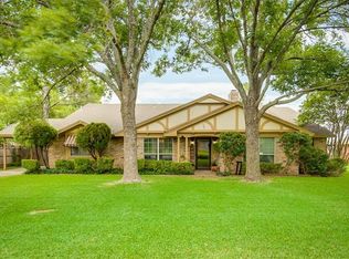 306 N Capri Dr, Duncanville, TX 75116