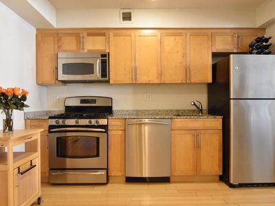 516 W 47th St APT N3c, New York, NY, 10036