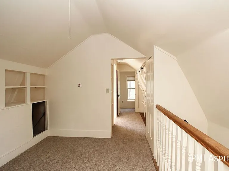 1722 Grove St — Photo 16