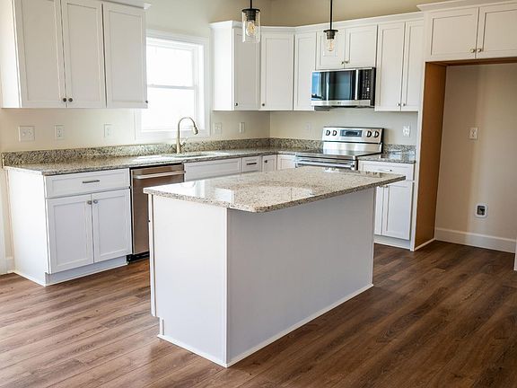 4th image of 10606 Leesville Rd