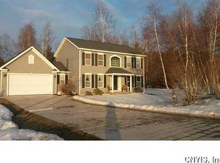 90 Hinman Rd, Pulaski, NY 13142