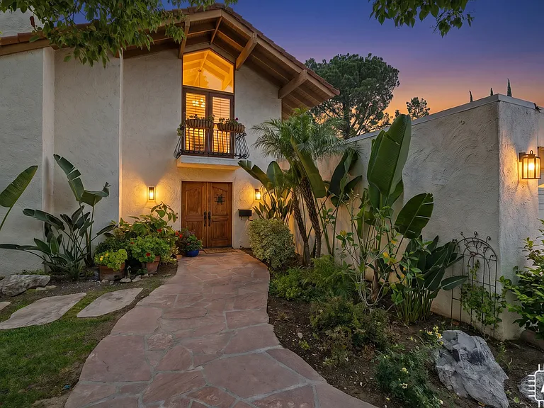 4501 Regents Ct — Photo 1
