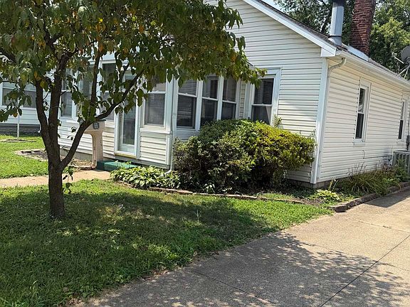 3rd image of 1317 Lodge Ave