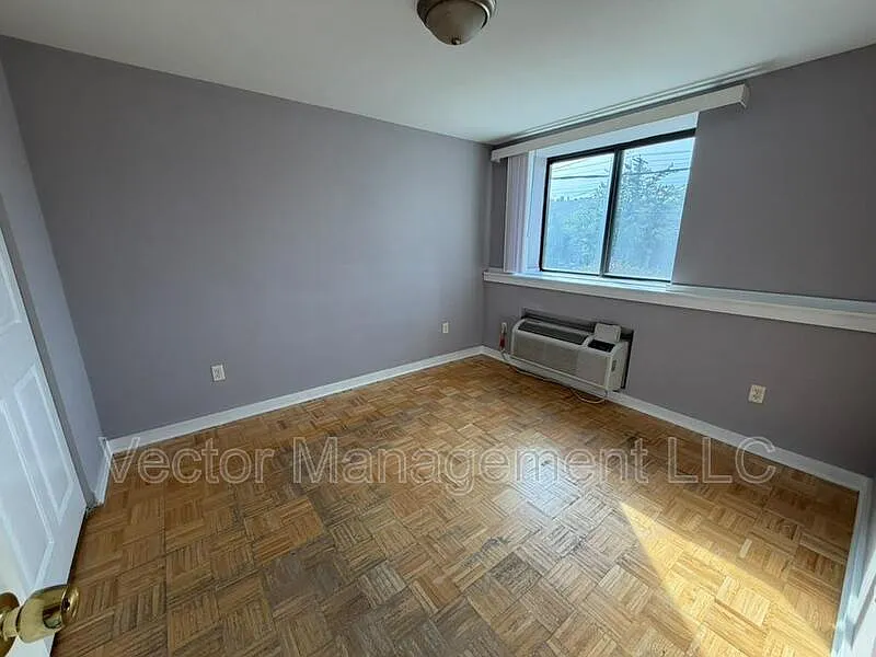 1 bed, 1.0 bath, 600 sqft, $1,450 — Photo 1