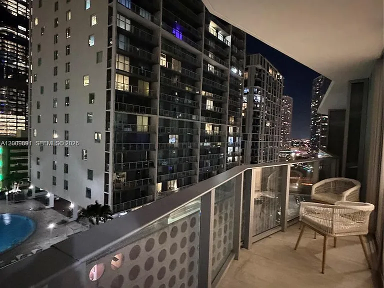 77 SE 5th St #1614 — Photo 24