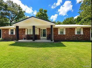 167 Rolling Hills Dr, Poplar Bluff, MO 63901