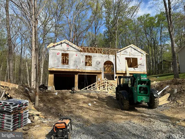 208 Beaver Trl, Winchester, VA 22602