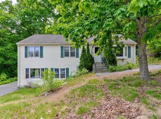 27 1st St, Worcester, MA 01602