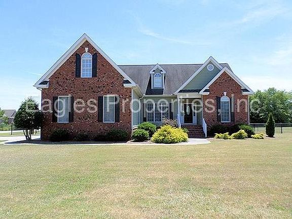 2nd image of 206 Friendswood Dr
