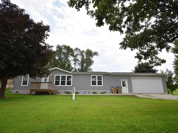 904 E Cedar St, Quasqueton, IA 52326