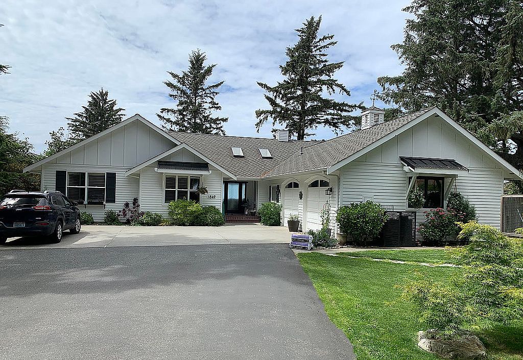 1849 W Beach Rd, Oak Harbor, WA 98277 Zillow