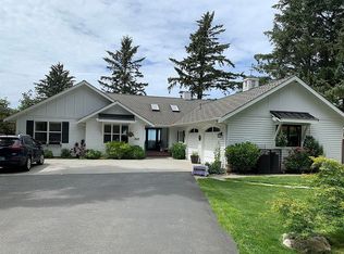 1849 W Beach Rd, Oak Harbor, WA 98277