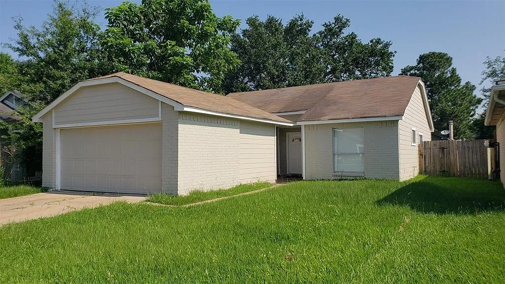 3 bed, 1203 sqft, $1,800 — Photo 3
