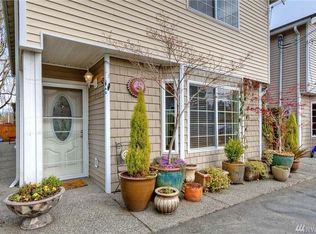 10406 17th Ave SW #10406, Seattle, WA 98146