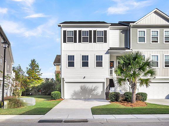 2nd image of 681 McLernon Trce