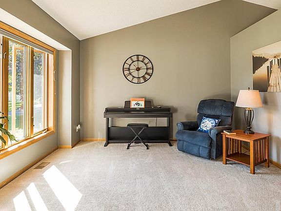 4th image of 3640 Pauly Ln