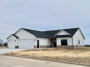 715 Windmill Ridge Dr, California, MO 65018