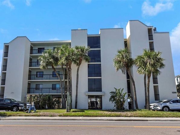 1300 Gulf Blvd APT 202, Indian Rocks Beach, FL 33785