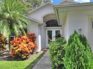 596 Willow Ct, Sebastian, FL 32958