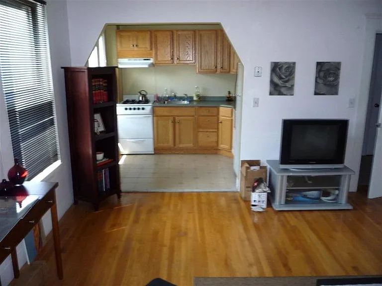 5 Wendell St #3 — Photo 3