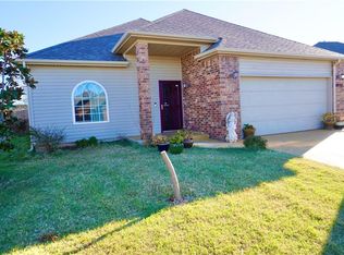 6032 SE 71st St, Del City, OK 73135