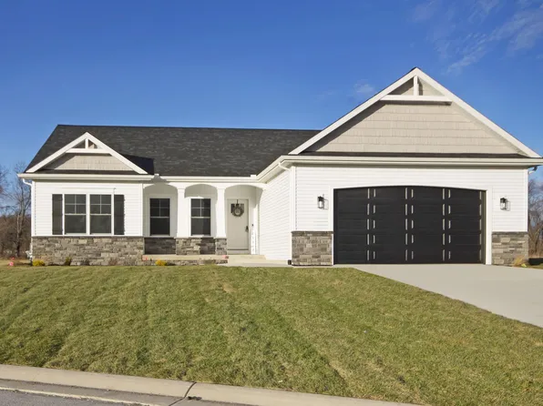 23317 Harold Dr, South Bend, IN 46628