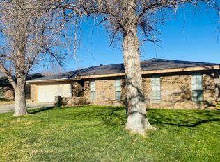 612 Forrest Dr, Dumas, TX 79029