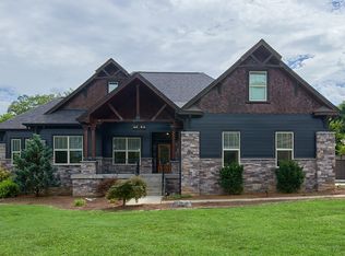 1461 Neelys Bend Rd, Madison, TN 37115