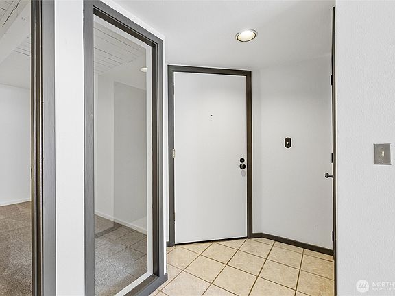4th image of 1406 Harvard Avenue #106