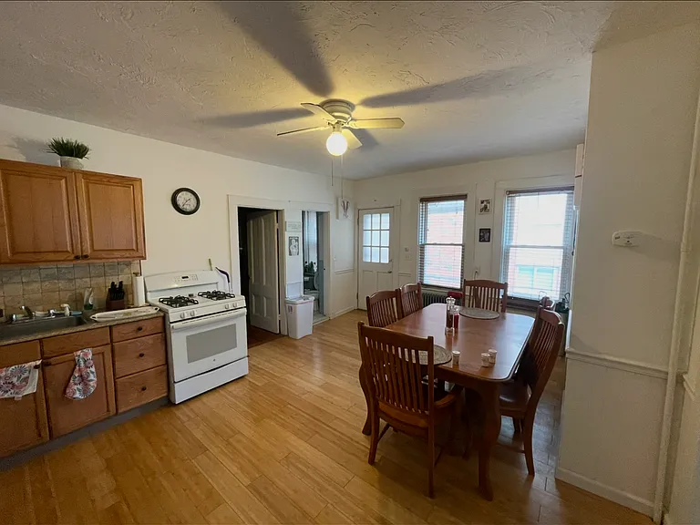 43 Brooks Ave #1 — Photo 9