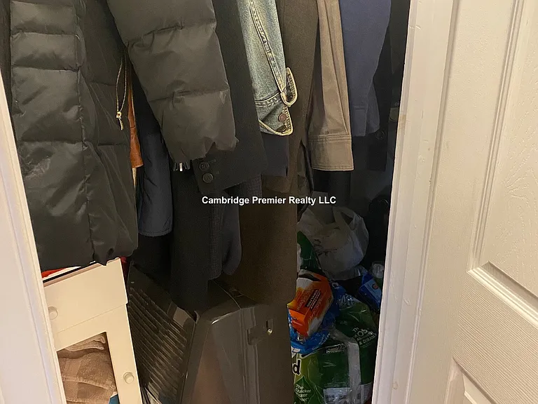 305 Cardinal Medeiros Ave #1 — Photo 4