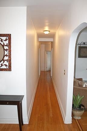 4th image of 107 Kensington Ave APT 406