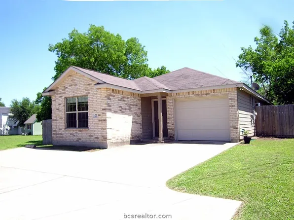 105 N Coulter Dr, Bryan, TX 77803
