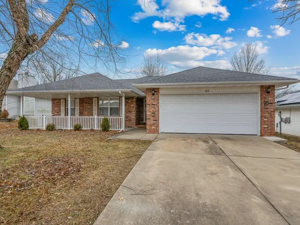 3319 S Meadowlark Avenue, Springfield, MO 65807