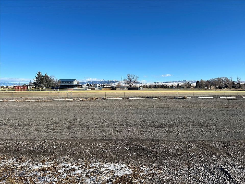 2nd image of 455 Noble Ave