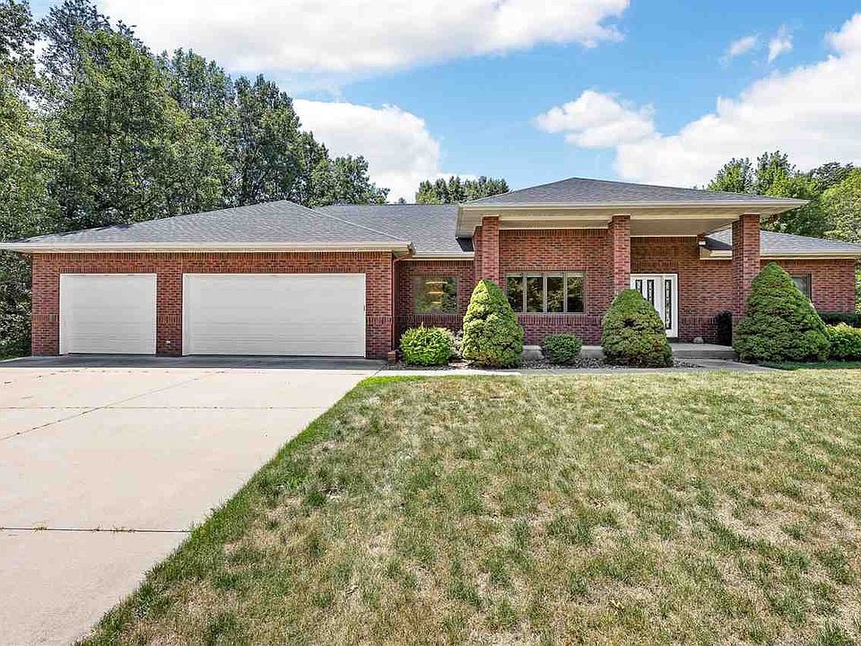 1st image of 2717 Royal Oaks Dr NW